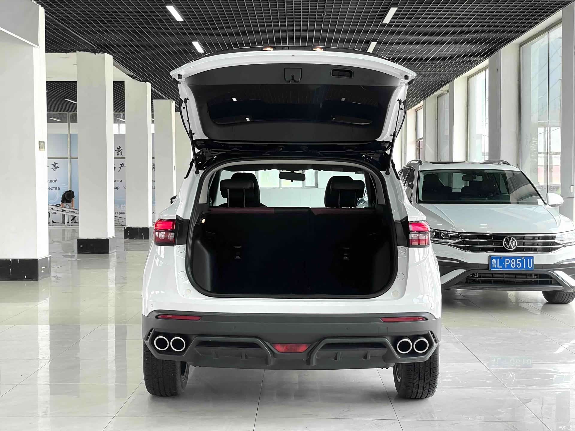 Geely Coolray, 2022 16