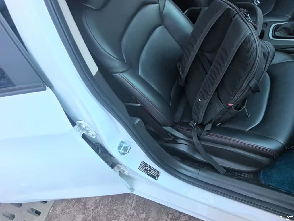 Chevrolet 320, 2019 25