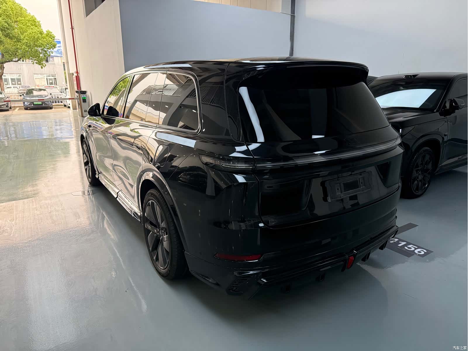 Li Auto L9, 2023 13