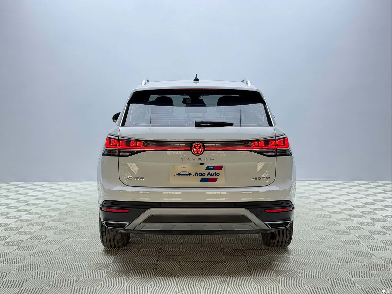 Volkswagen Tayron, 2022 все фото