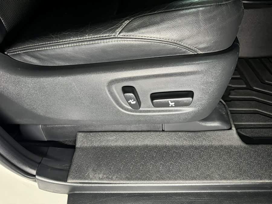 Toyota Prado 2020, фото 14