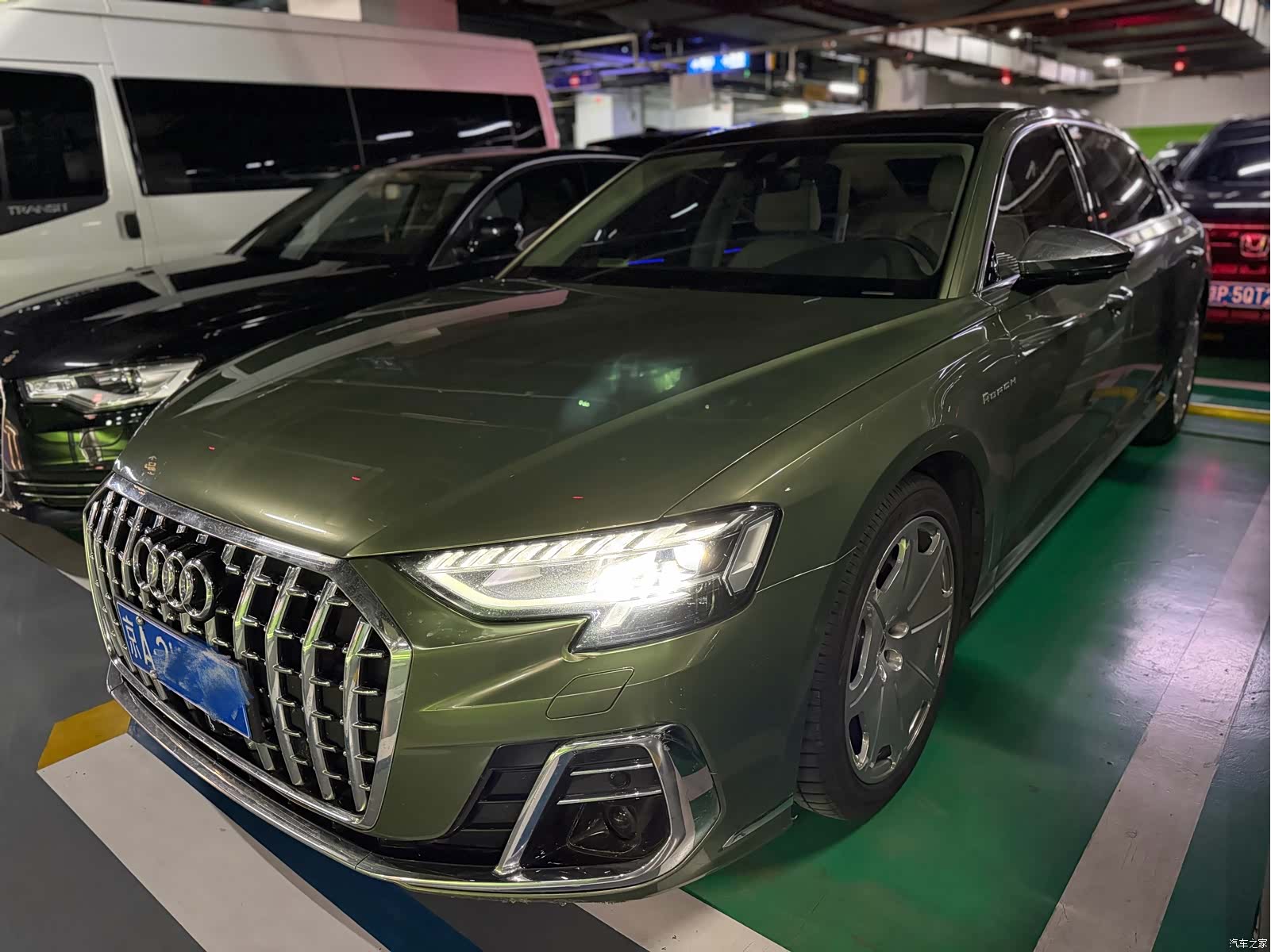 Audi A8L, 2023 1