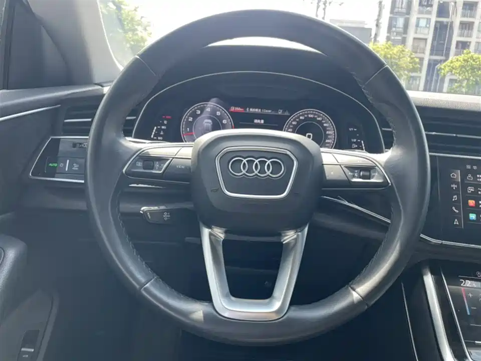 Audi Q8 Audi Q8