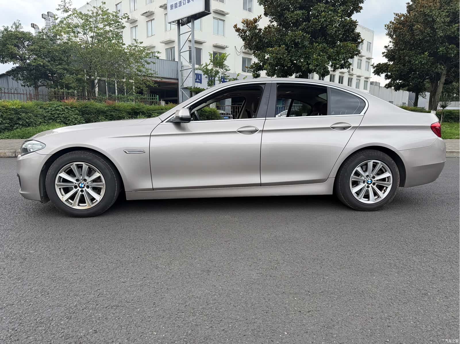 BMW 5 Series, 2016 4