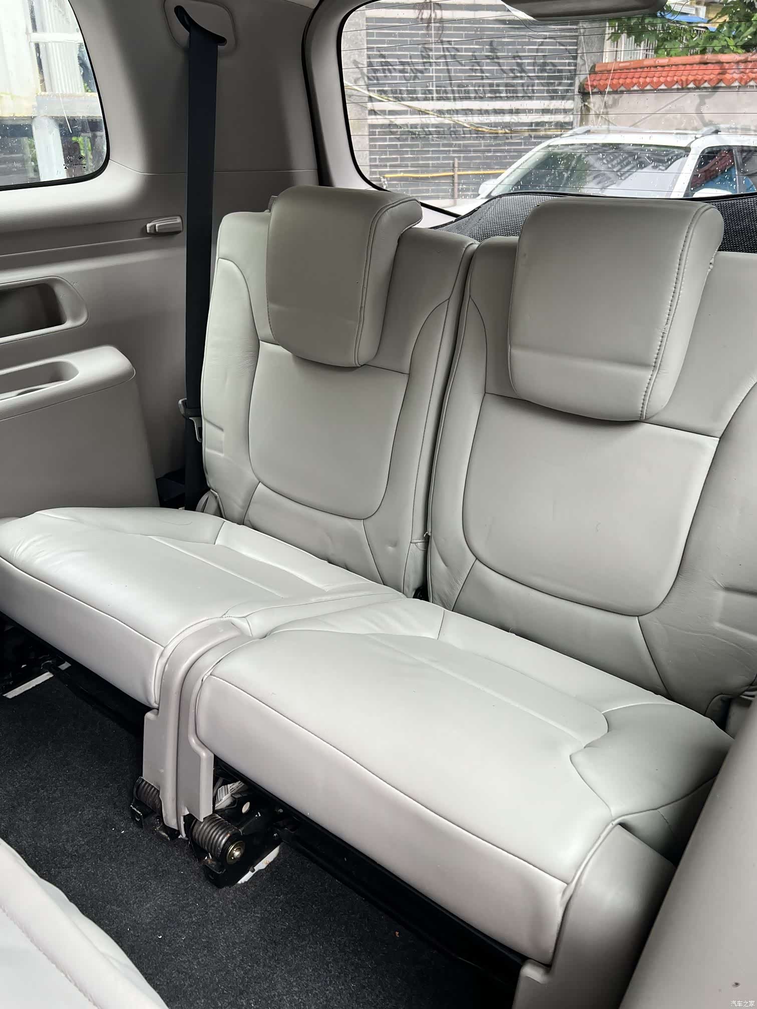 Mitsubishi Pajero, 2015 6