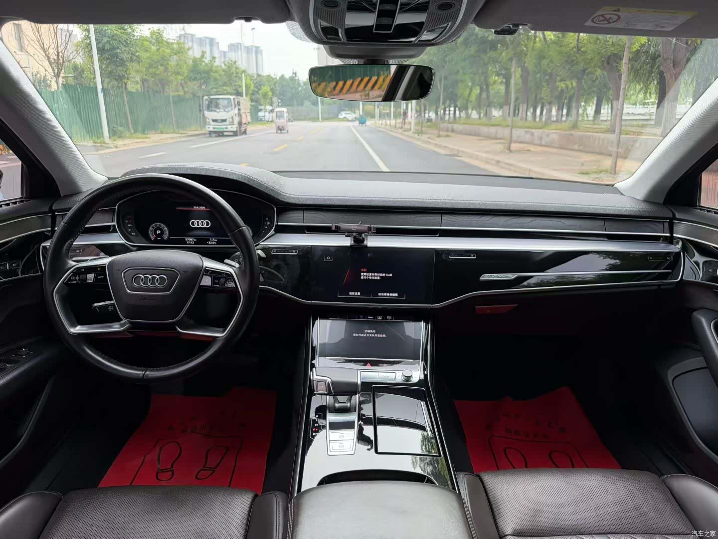 Audi A8L, 2021 все фото