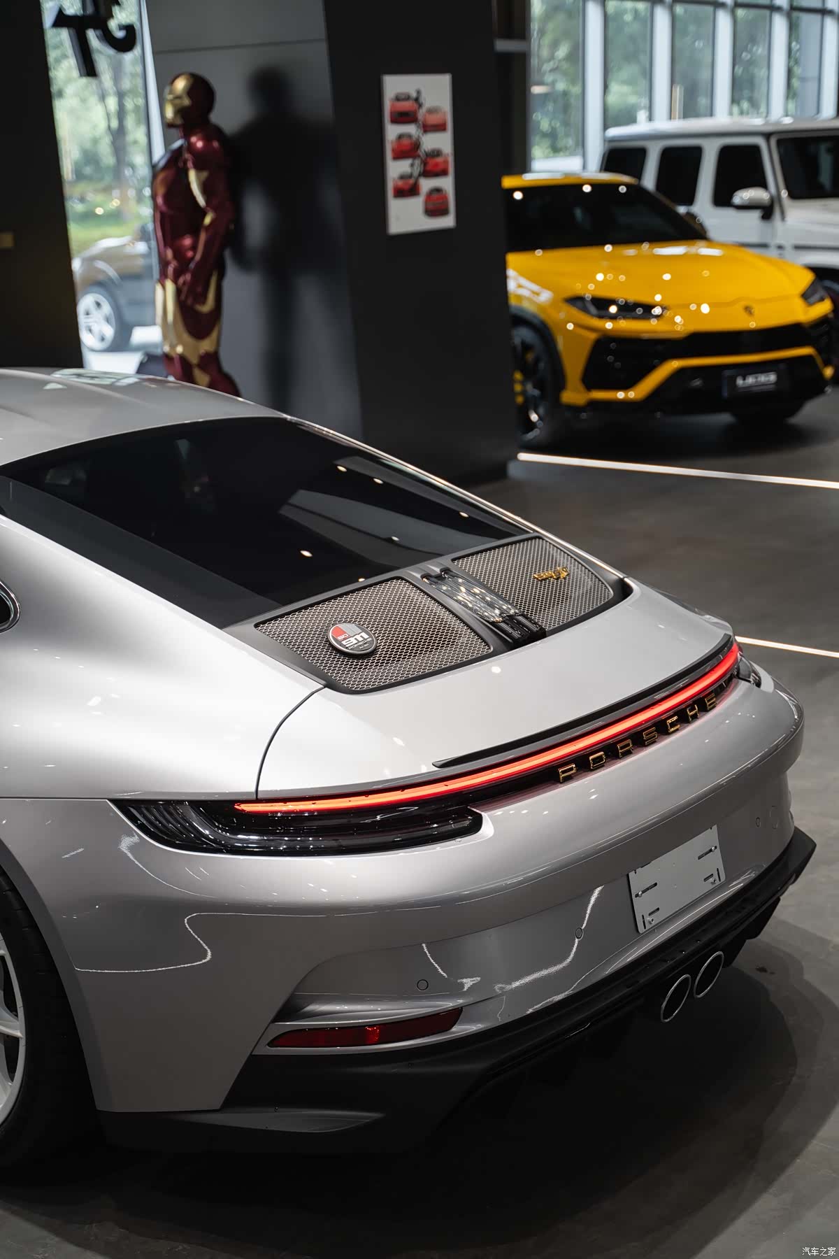 Porsche 911, 2024 18