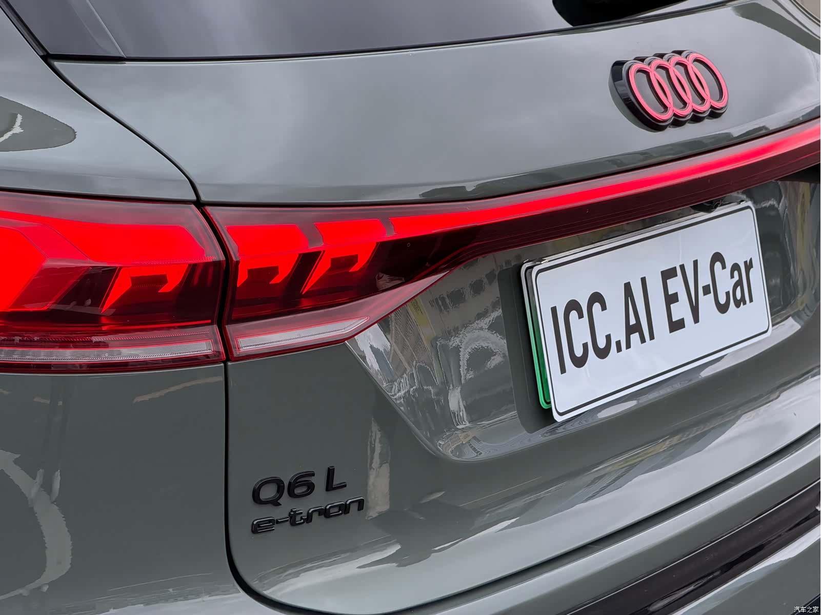 Audi e-tron, 2025 21