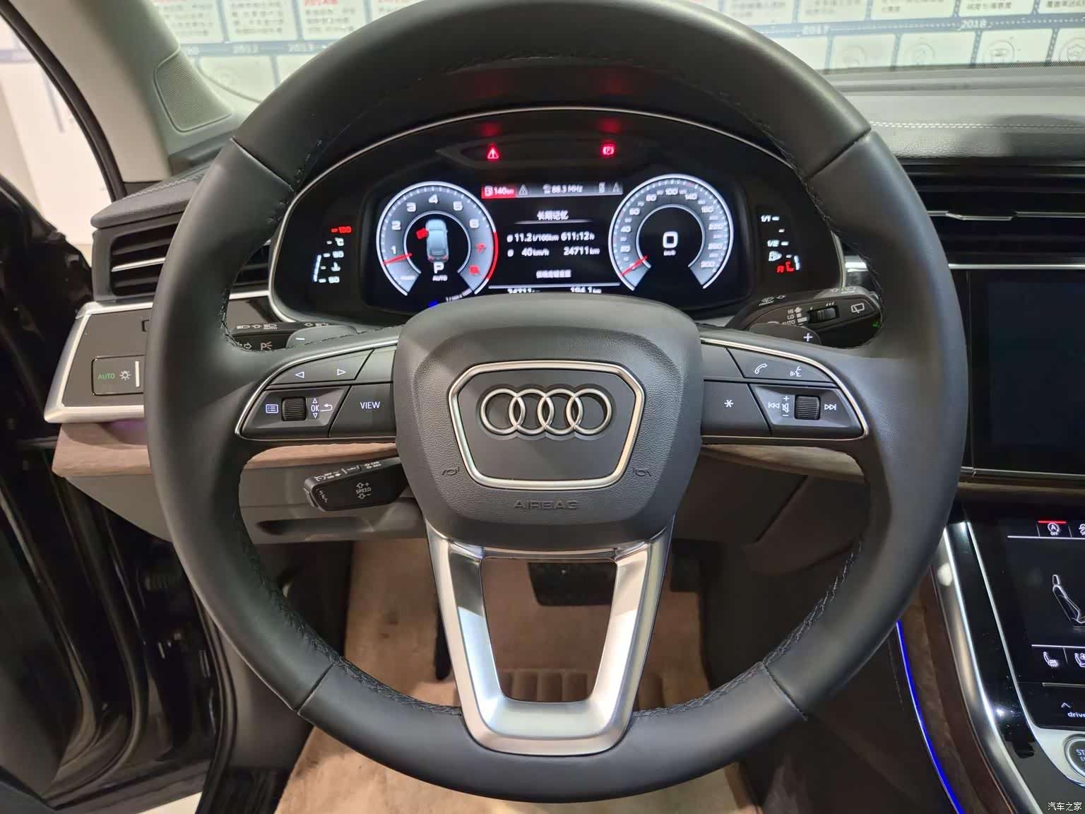 Audi Q7, 2024 8