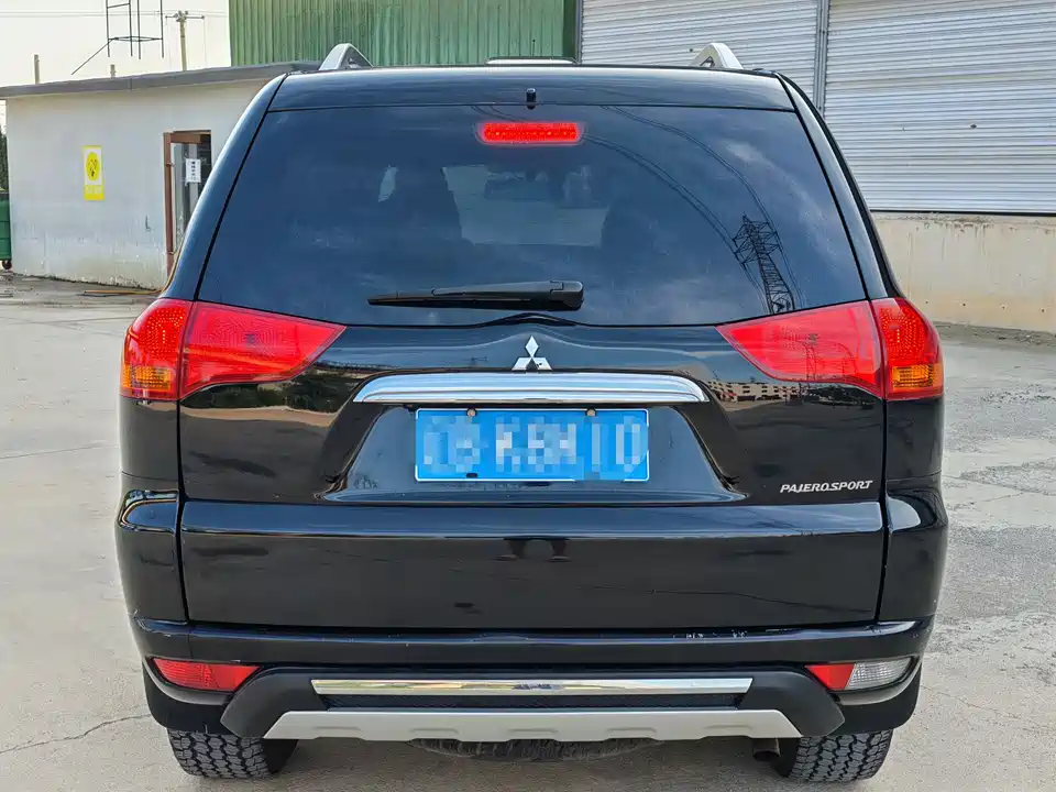 Mitsubishi Pajero Jinchang
