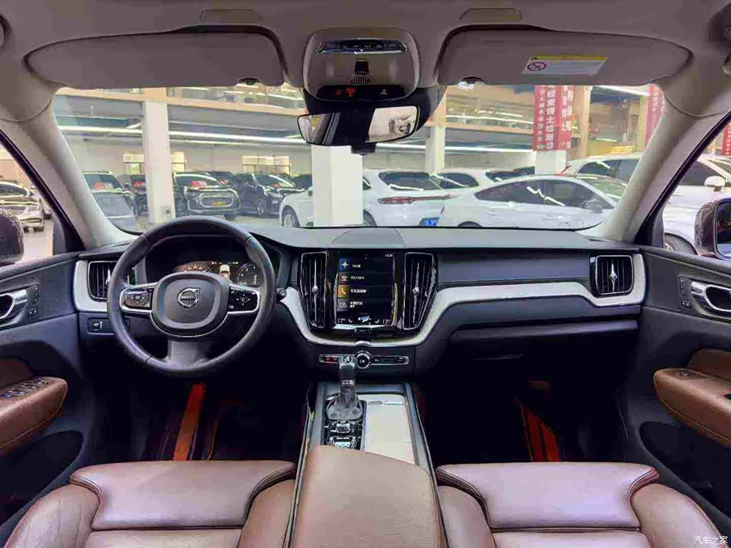 Volvo XC60, 2020 4