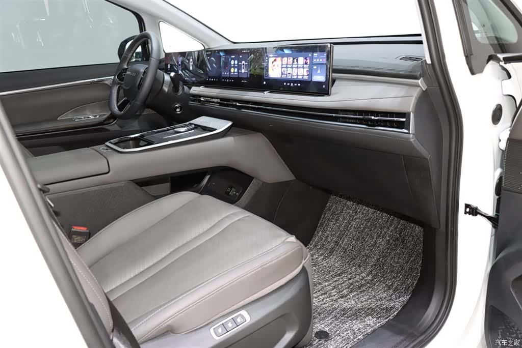 Maxus G70, 2024 8