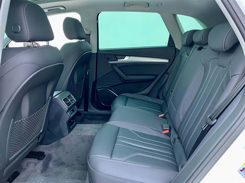 Audi Q5L, 2022 13