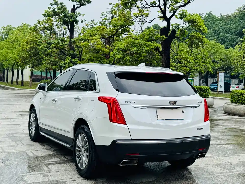 Cadillac XT5