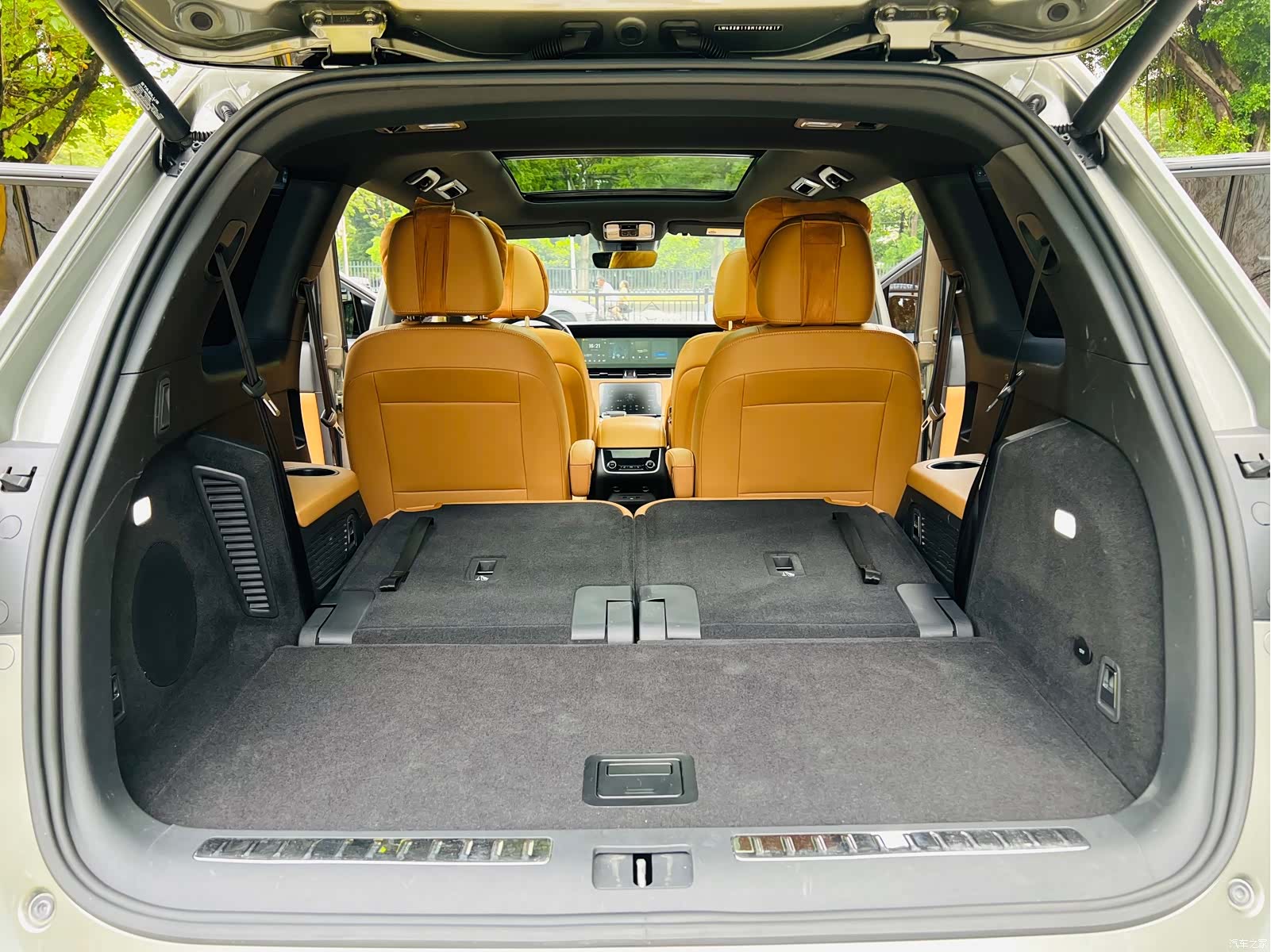 Li Auto ONE, 2022 19