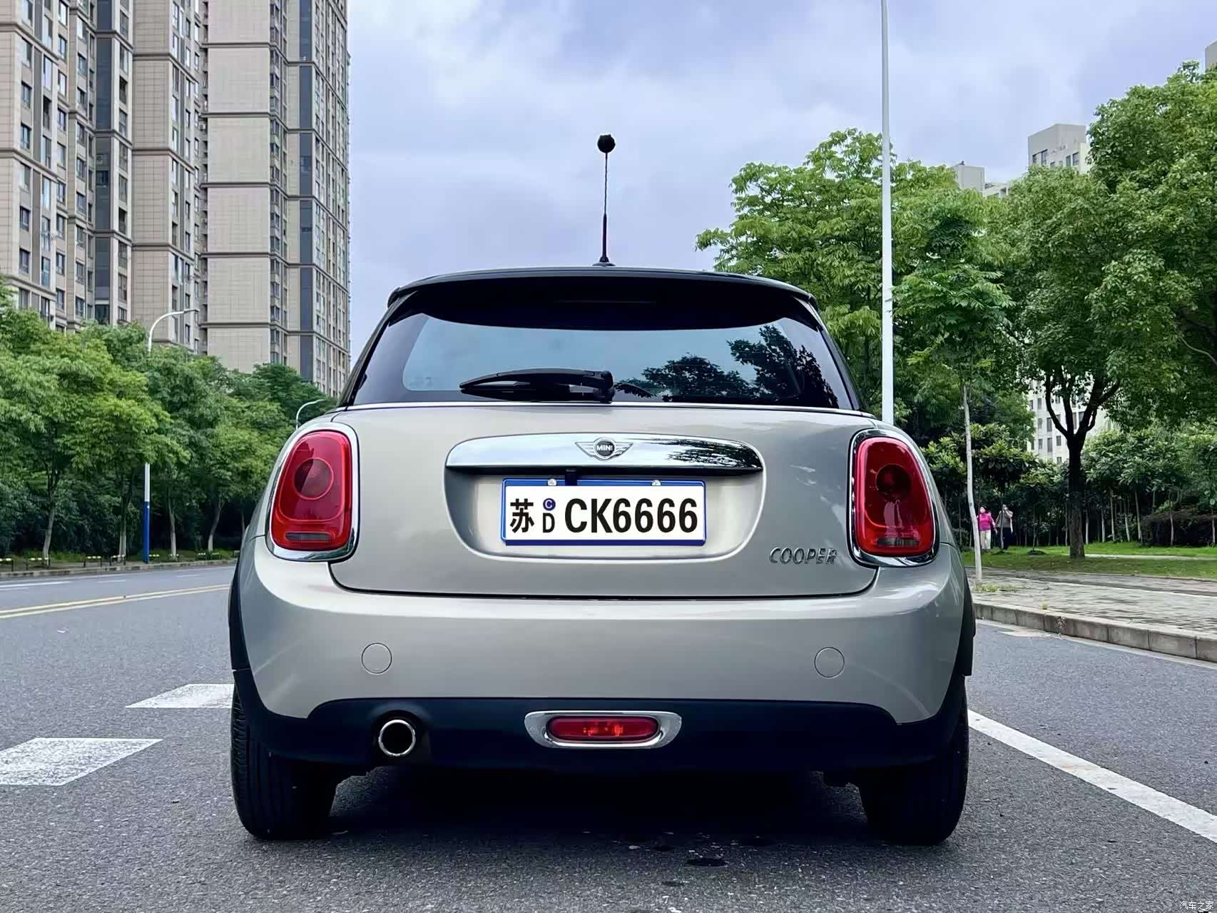 Mini ONE, 2015 8