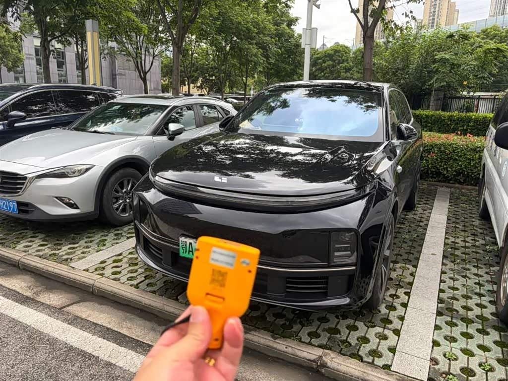 Li Auto L7