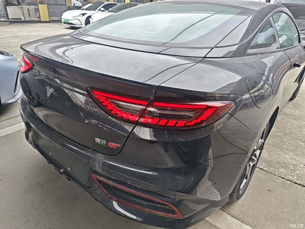 Neta GT, 2026 8