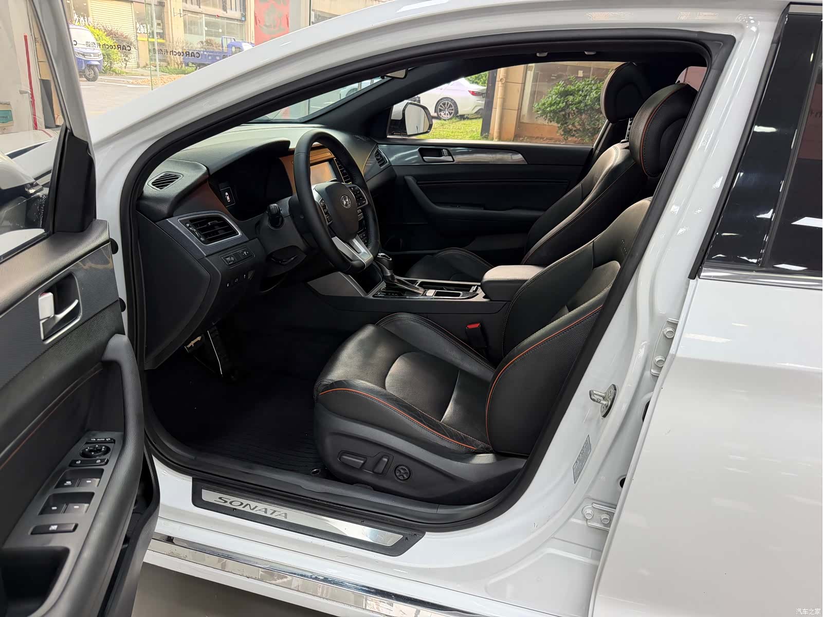 Hyundai Sonata, 2015 4