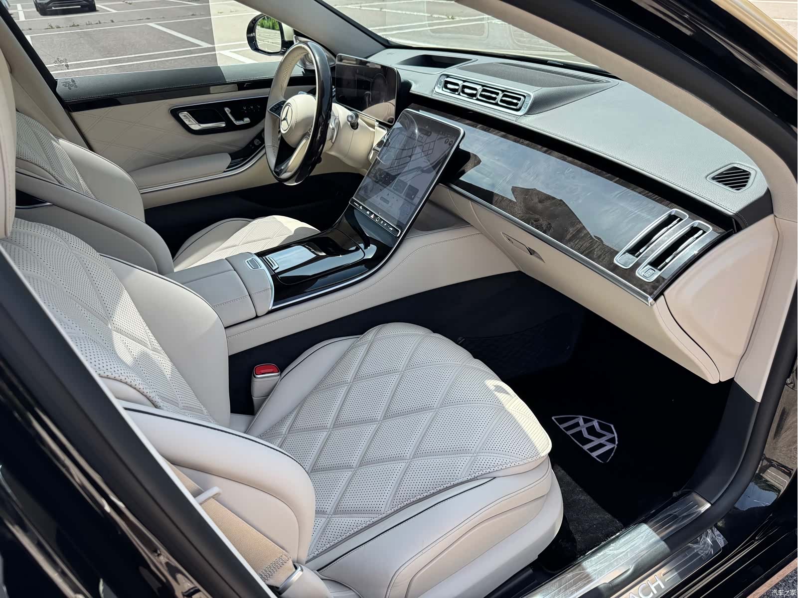 Maybach S-Class, 2025 12