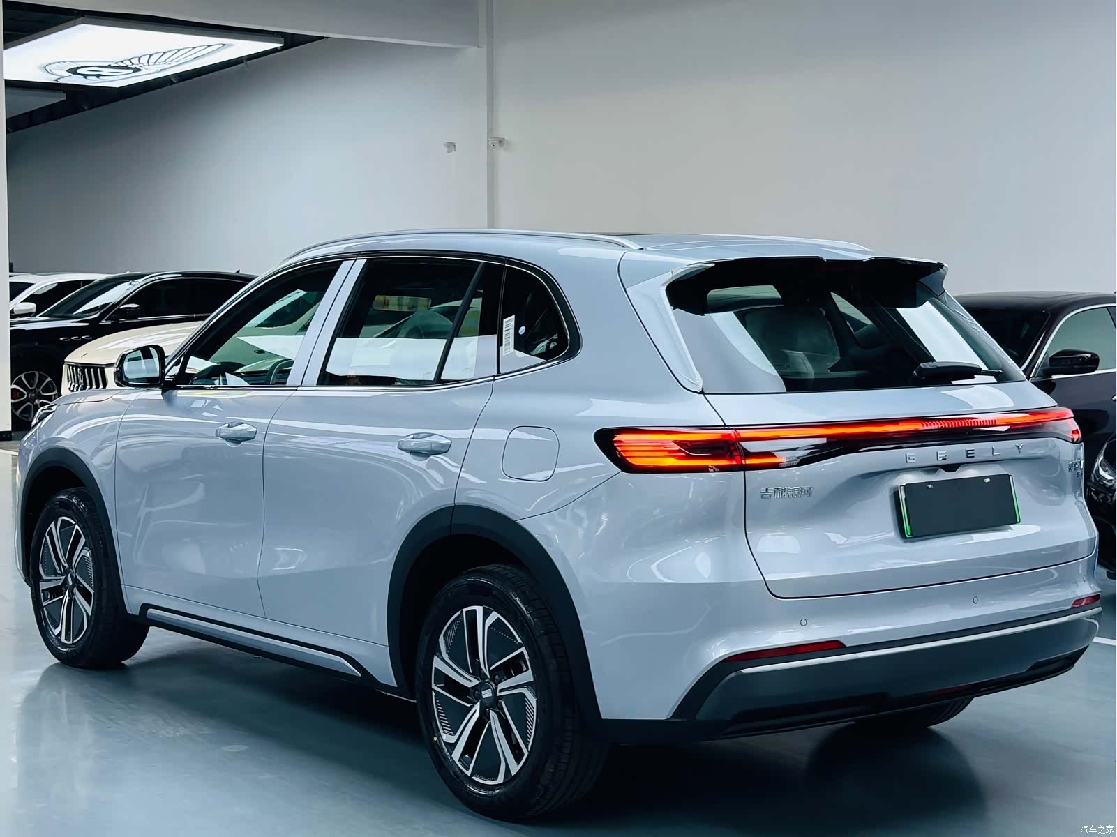 Geely 7, 2026 13