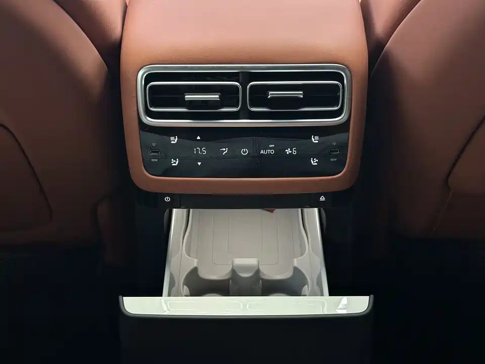 Li Auto Ideal L7