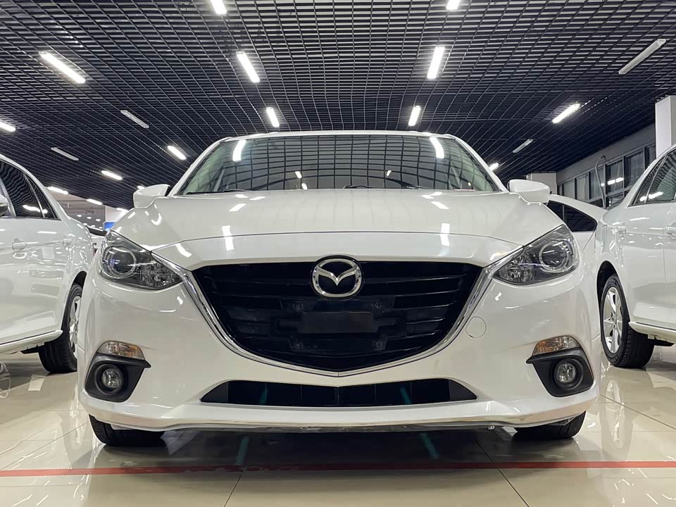 Mazda 3 Angkesaila