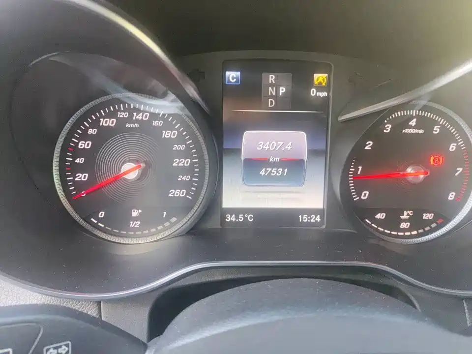 Mercedes-Benz GLC Mercedes-Benz GLC