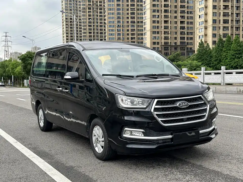 JAC Refine Ruifeng M4