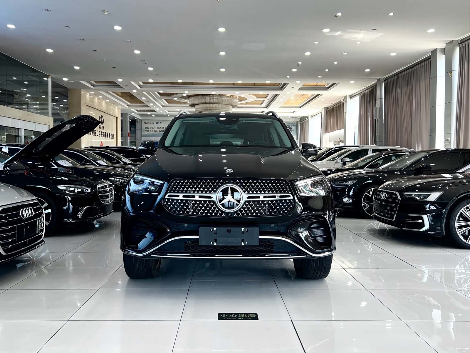 Mercedes-Benz GLE, 2024 3