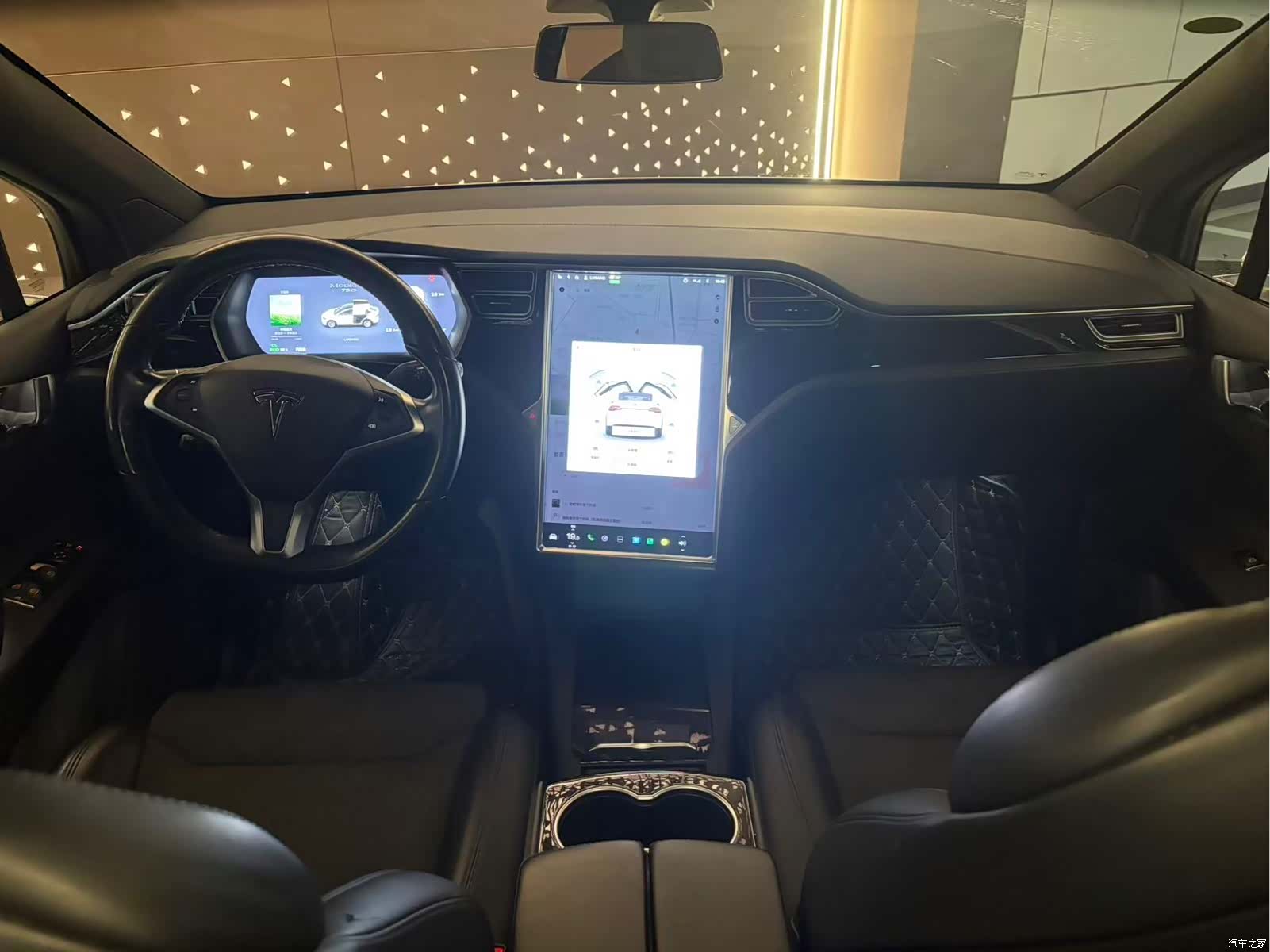 Tesla Model X, 2017 20