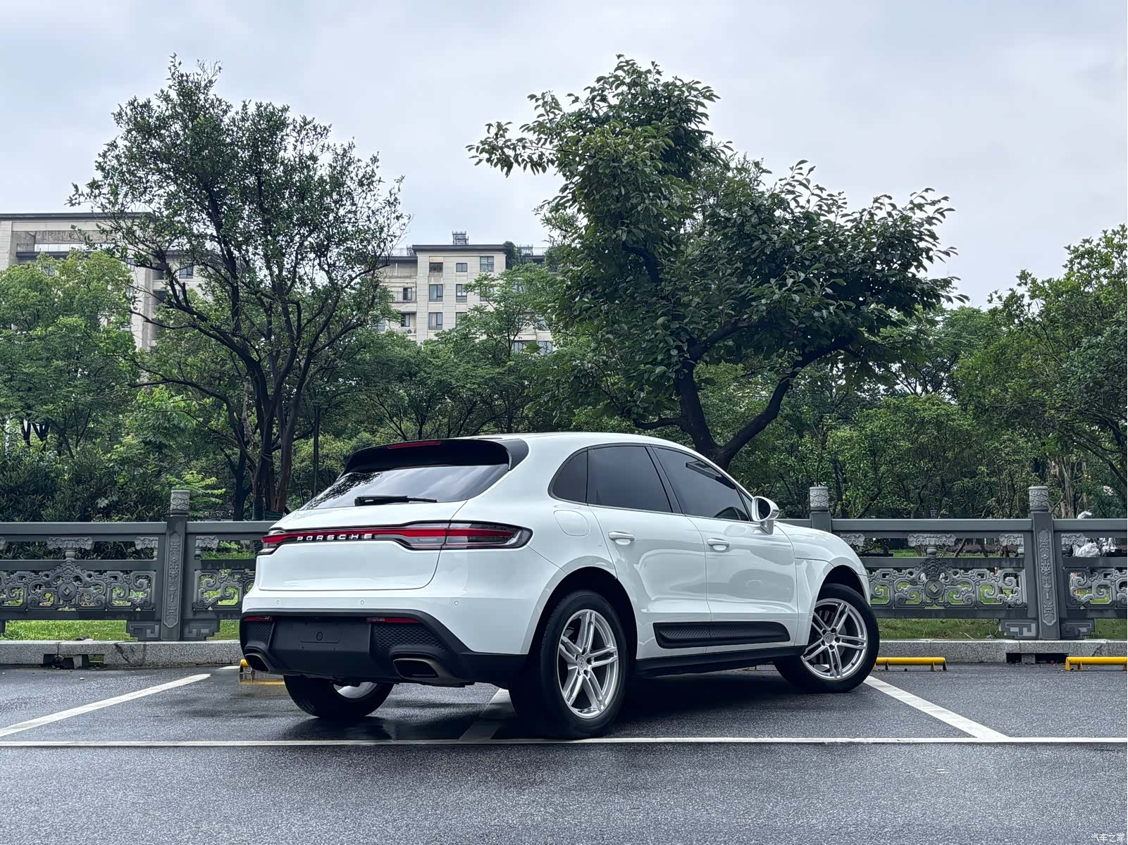 Porsche Macan, 2022 все фото