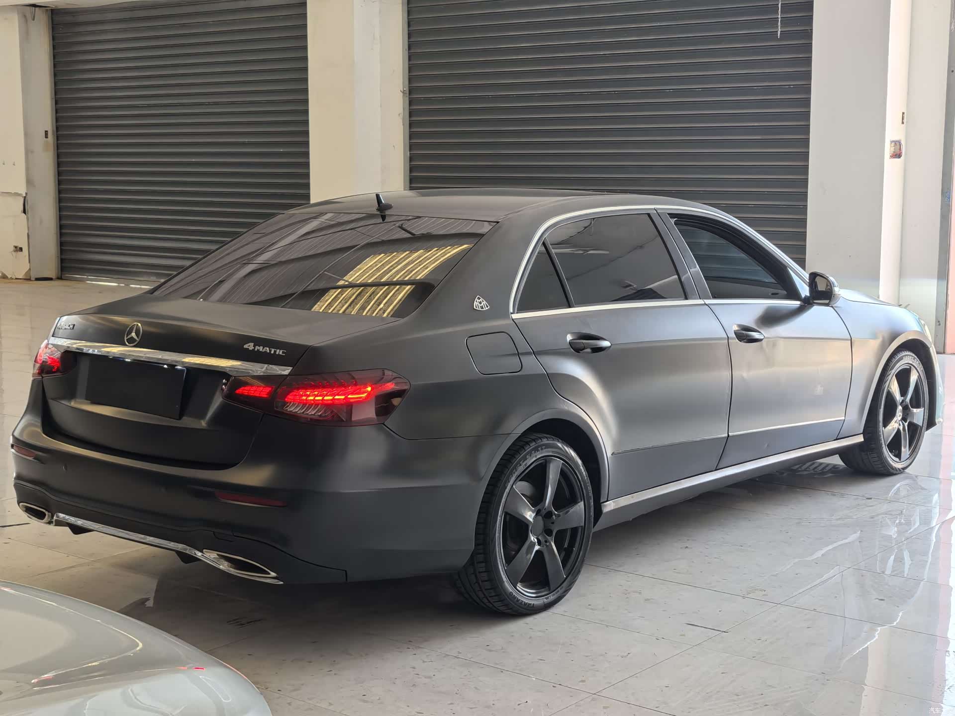 Mercedes-Benz E-Class, 2013 16