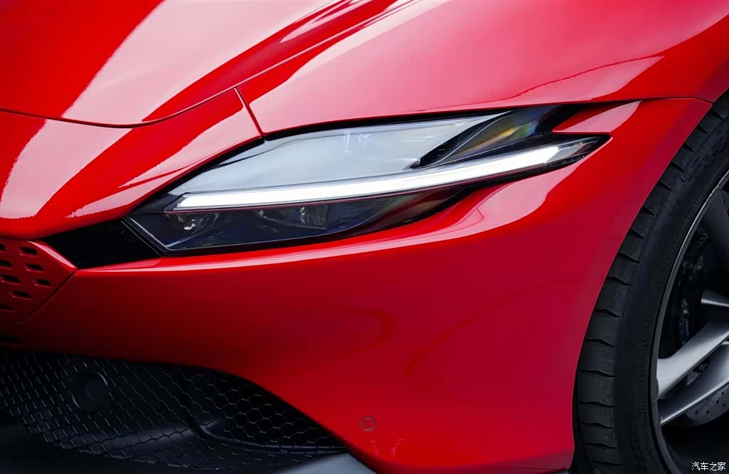Ferrari Roma, 2023 8