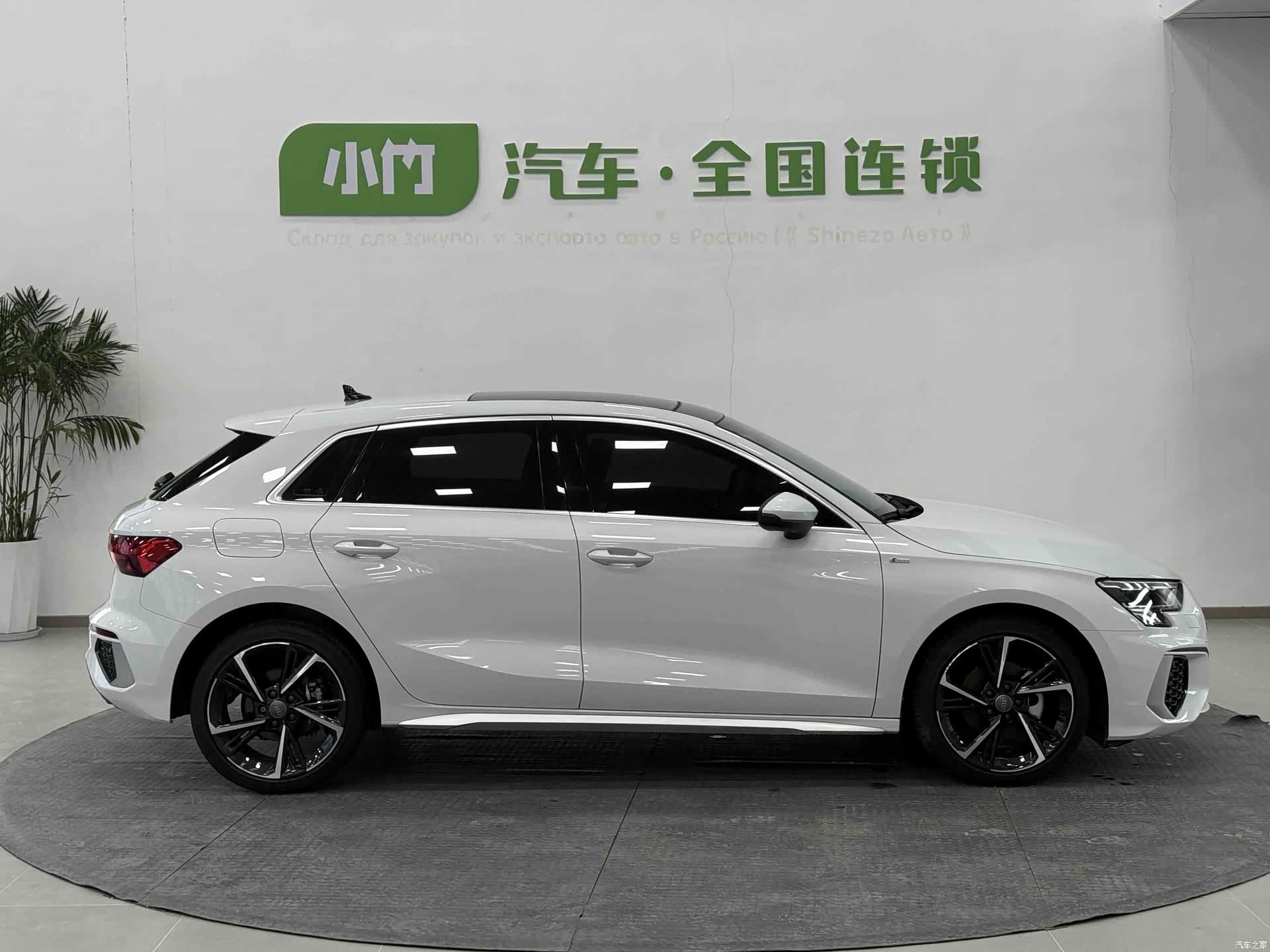 Audi A3, 2022 все фото