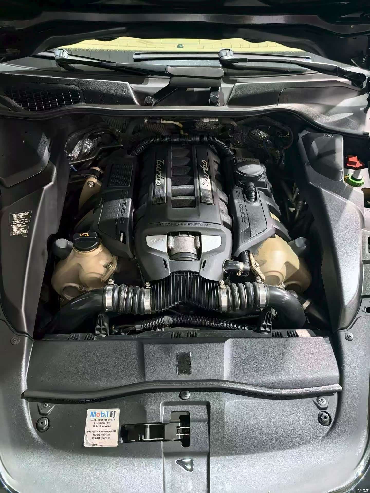Porsche Cayenne, 2011 3