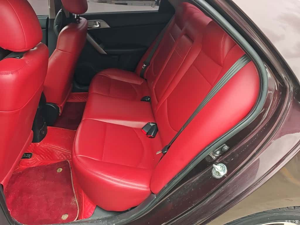 Kia GLS, 2014 17