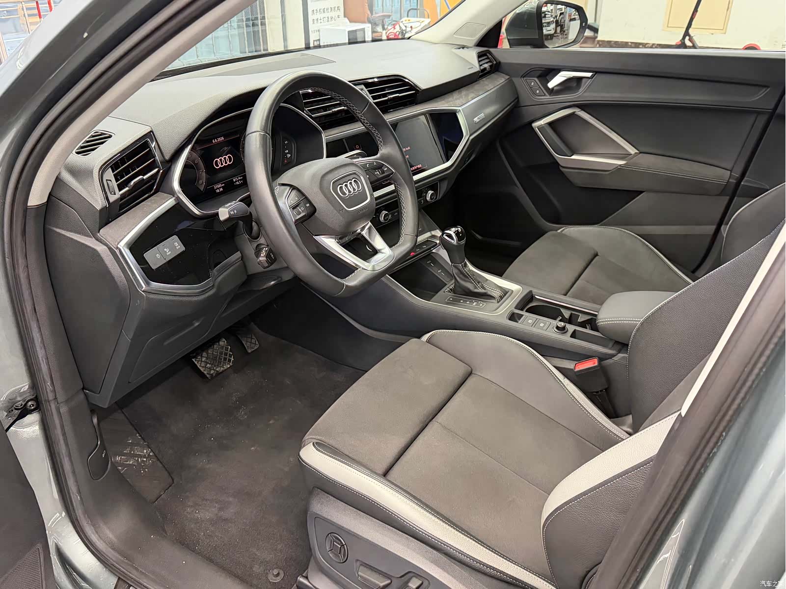 Audi Q3, 2022 9