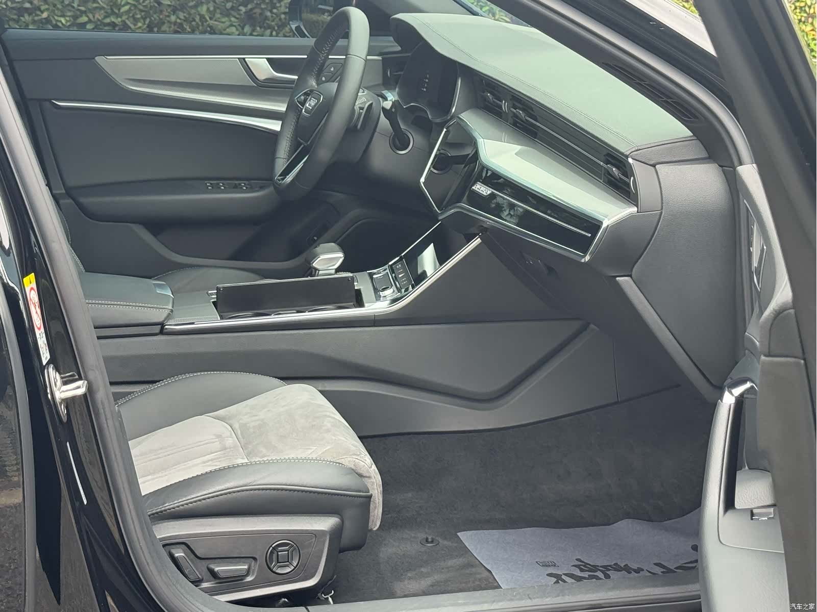 Audi A6L, 2021 12