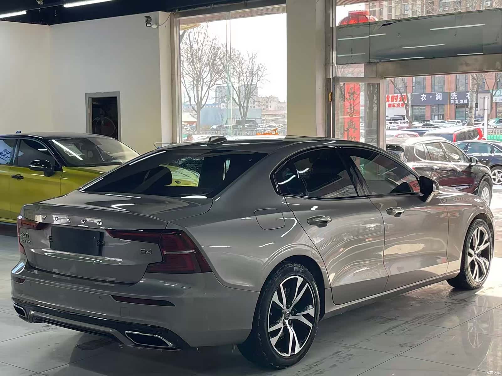 Volvo S60, 2021 6