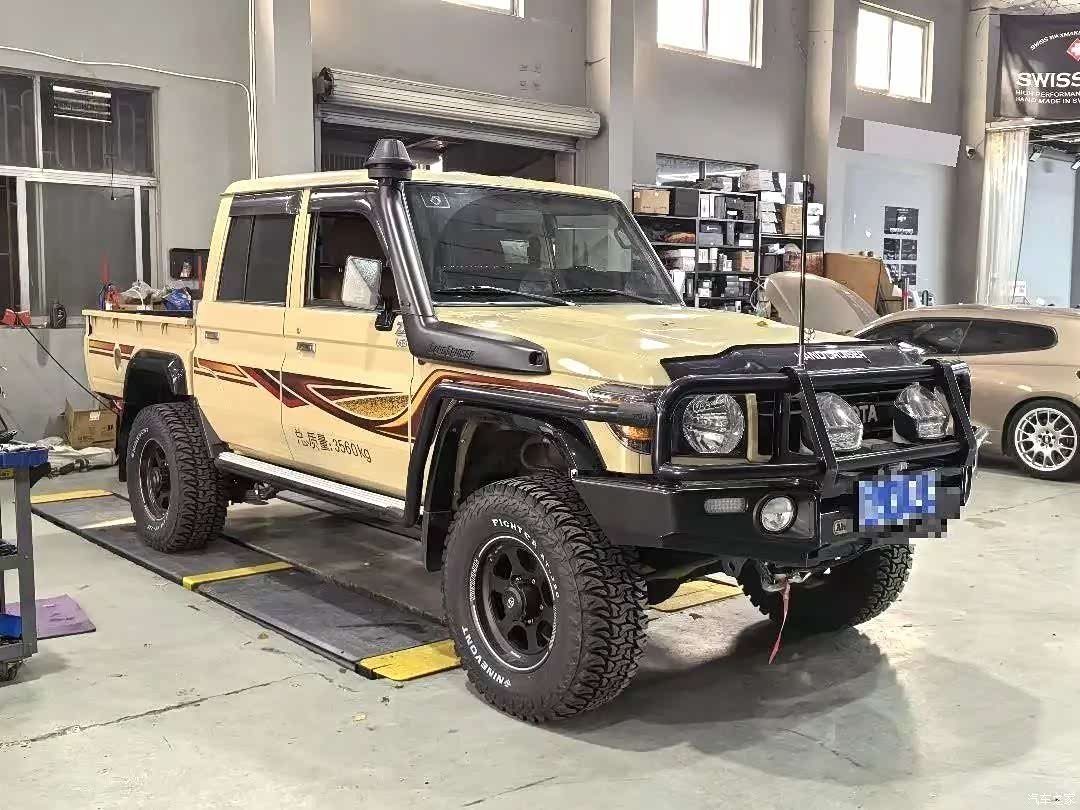 Toyota Land Cruiser, 2023 2