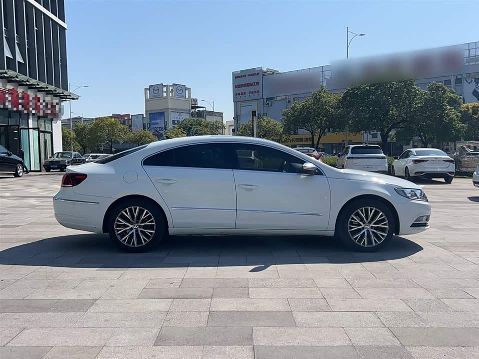Volkswagen CC