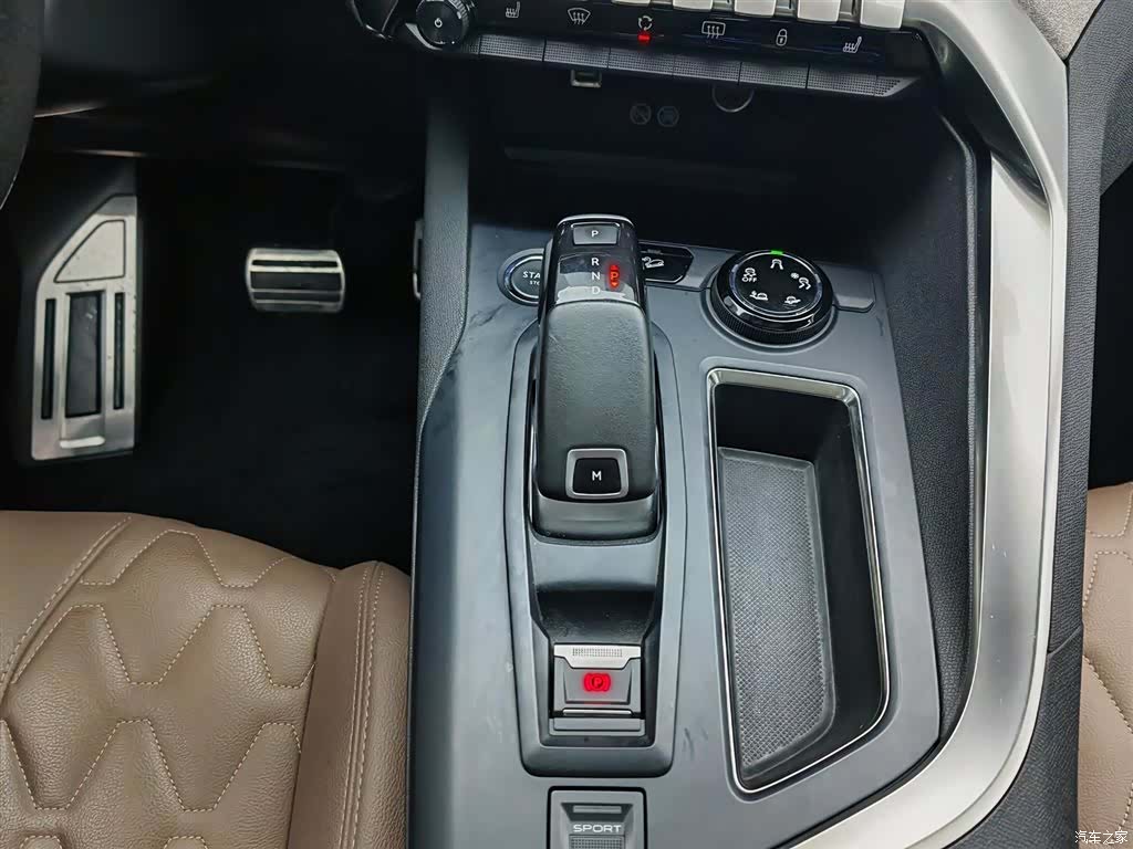 Peugeot 4008, 2022 13