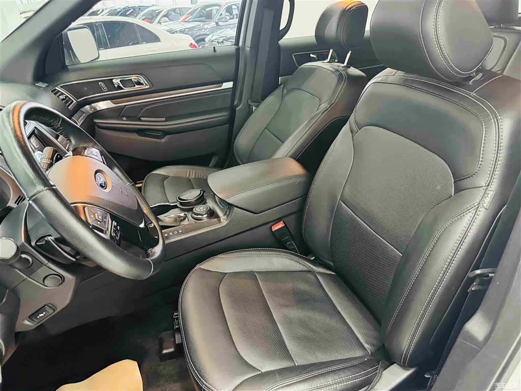 Ford Explorer, 2018 10
