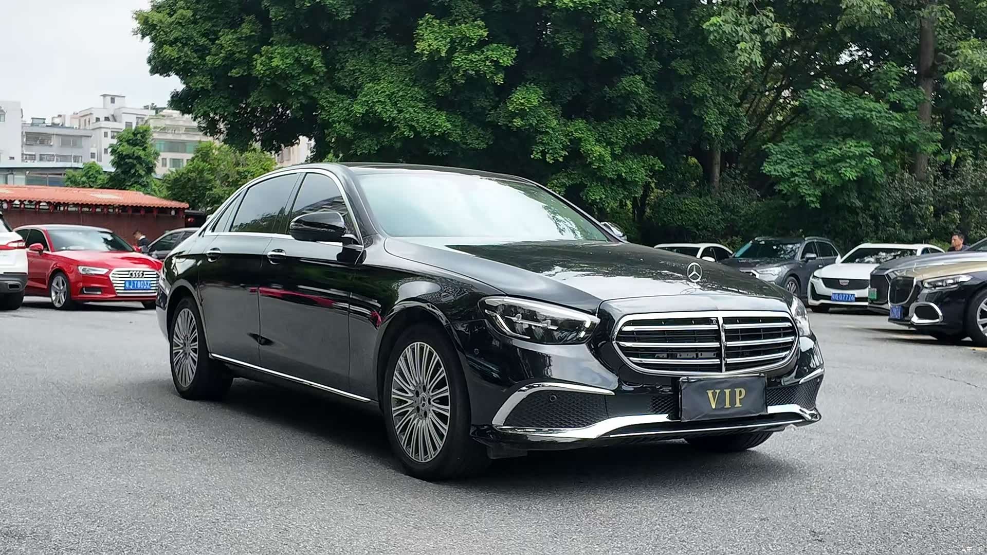 Mercedes-Benz E-Class, 2022 3