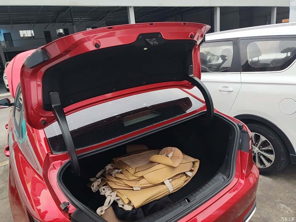 Geely Binray, 2019 19