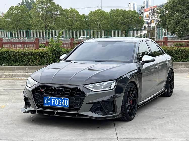 Audi S4 Audi S4