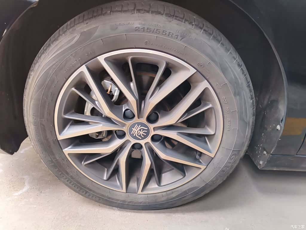 BYD Qin, 2022 25