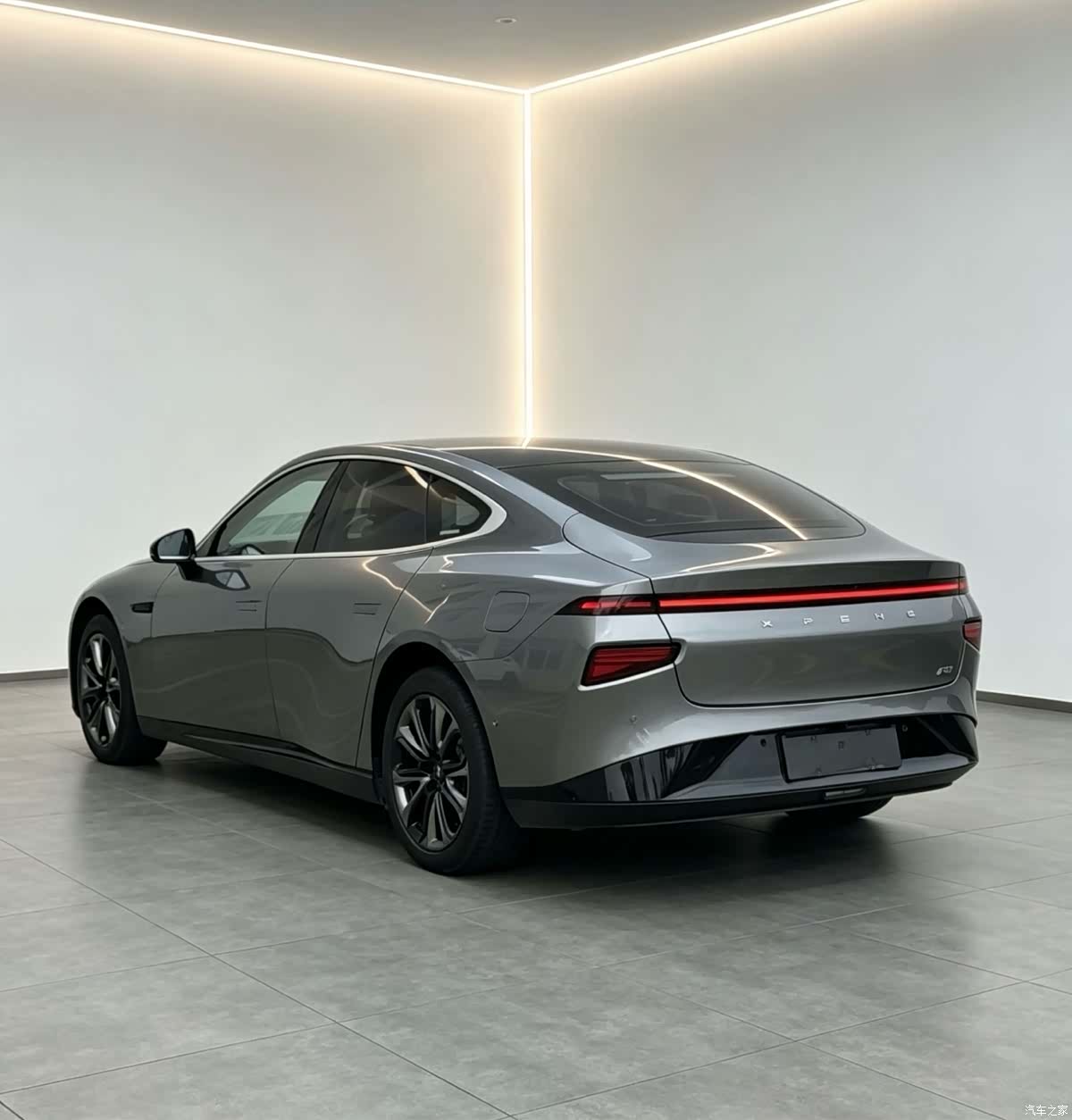 Xpeng P7, 2021 10