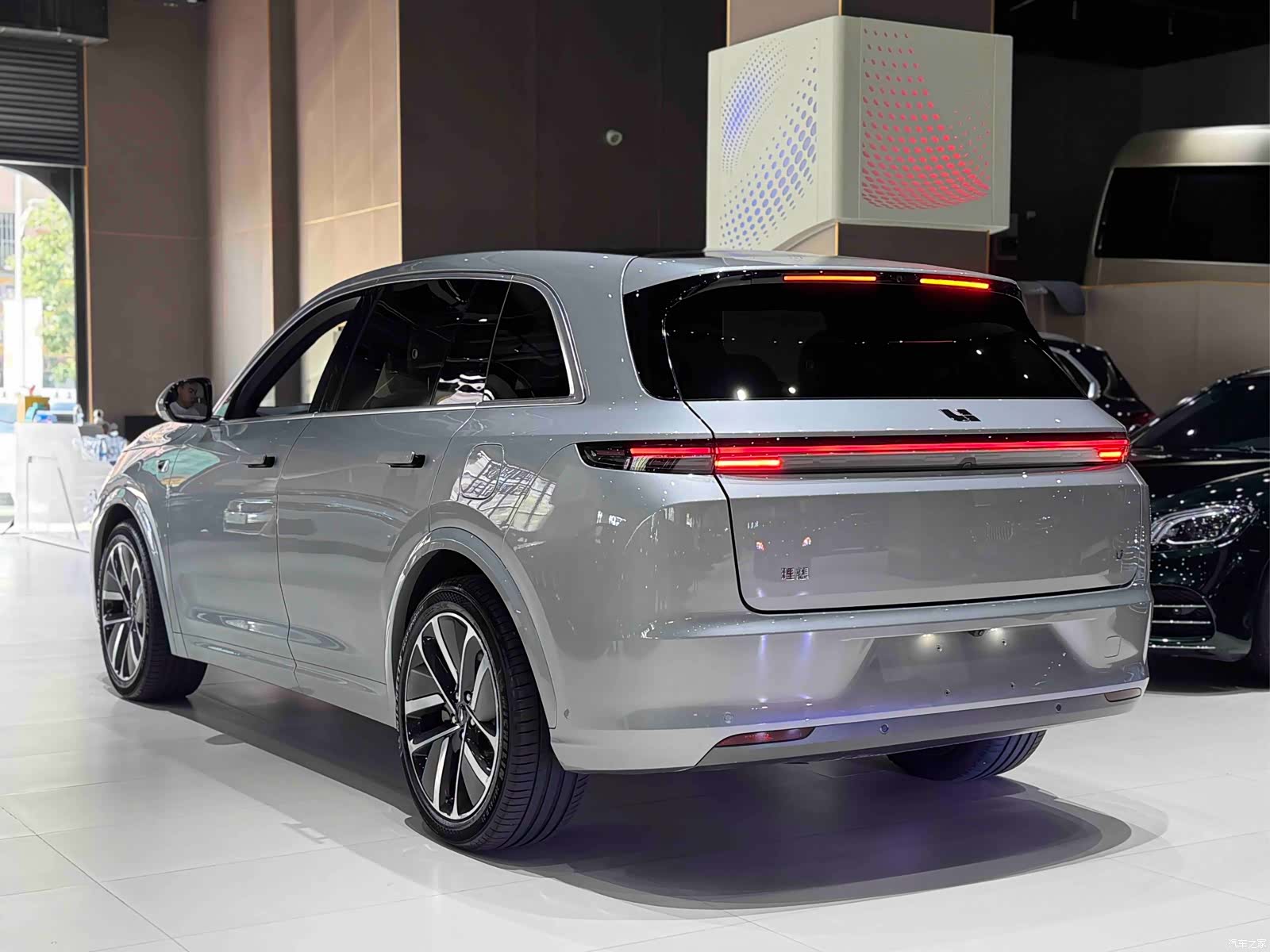Li Auto L7, 2023 8